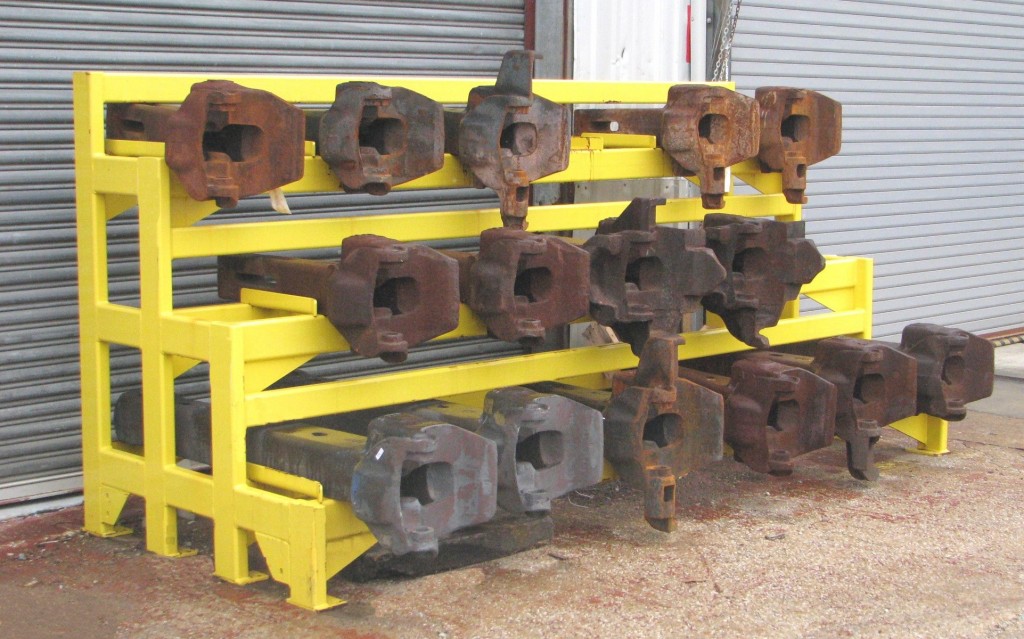 17 Unit E&F Coupler Rack